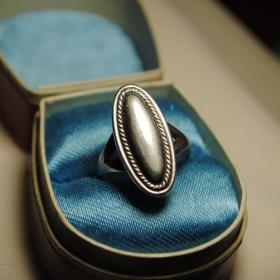 винтажное кольцо серебро 925 трезубец  