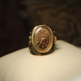 винтажные часы-кольцо "чайка" скань позолота АУ механика на ходу  