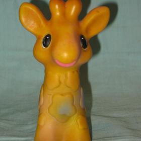 Игрушка резиновая "Жираф". 1980е гг.