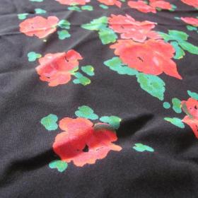 Платок винтаж бу натуральный штапель СССР черный фон розы