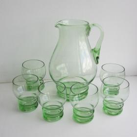 Кувшин и стаканы из зеленого стекла СССР