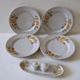 Тарелки с ручной росписью