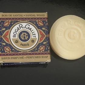 Perfumed soap Sandal Wood Винтажное мыло Roger & Gallet ( Роджер энд Галлет) Bois de Santal 25 g. В коробочке Состояние отличное 
