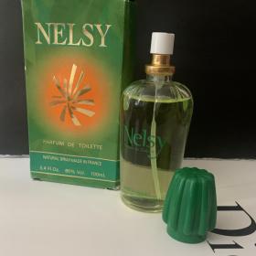 Nelsy parfum de toilette 100 ml Франция Винтаж, 90-е  Красивый деликатный аромат