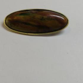 Старинная довоенная брошь, СССР. Номерная, маркирована. Латунь, бакелит (?). Р-р 5 х 2 см