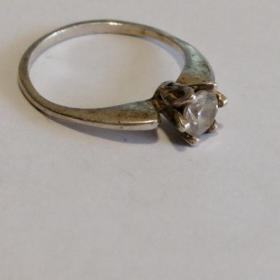 Кольцо, Россия. Серебро 925 пр., вставка фианит 0,6 см. Р-р 17,5