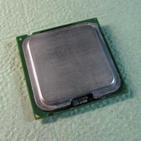 Процессор Intel® Celeron® D 331 частота 2,66 ГГц 256 КБ кэш-памяти частота системной шины 533 МГц Б/у