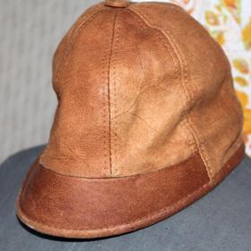 кожанная шляпа